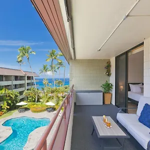  Apartment Family Getaway - Lava Room At Magic Sands Beach